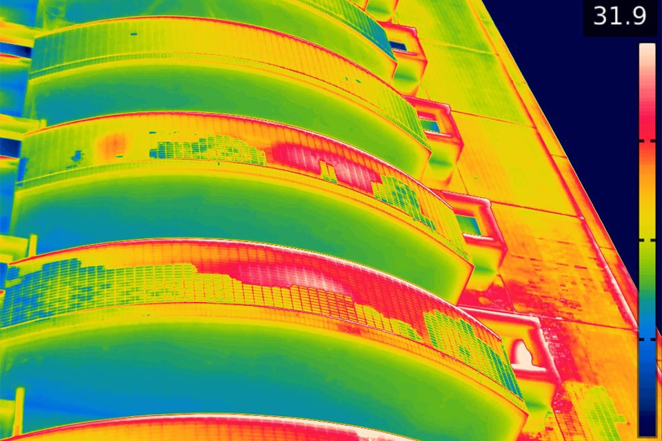 ドローン赤外線調査